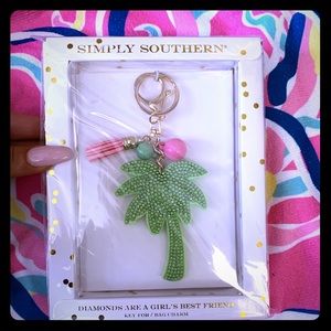 SIMPLY SOUTHERN PALM TREE 🌴 KEYCHAIN